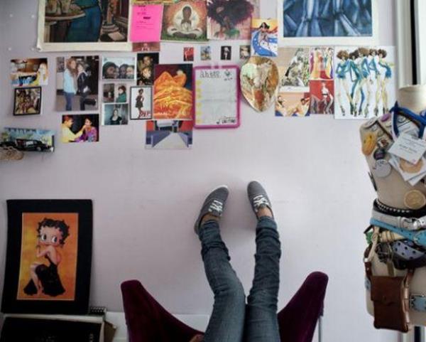 Подростковая комната с постером фото 121